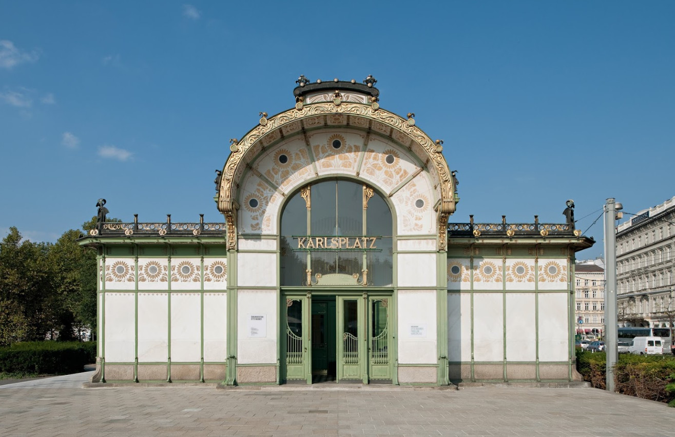 Станция Карлсплатц (Karlsplatz Stadtbahn) 1899г.  дизайн Отто Коломан Вагнер (Otto Koloman Wagner)